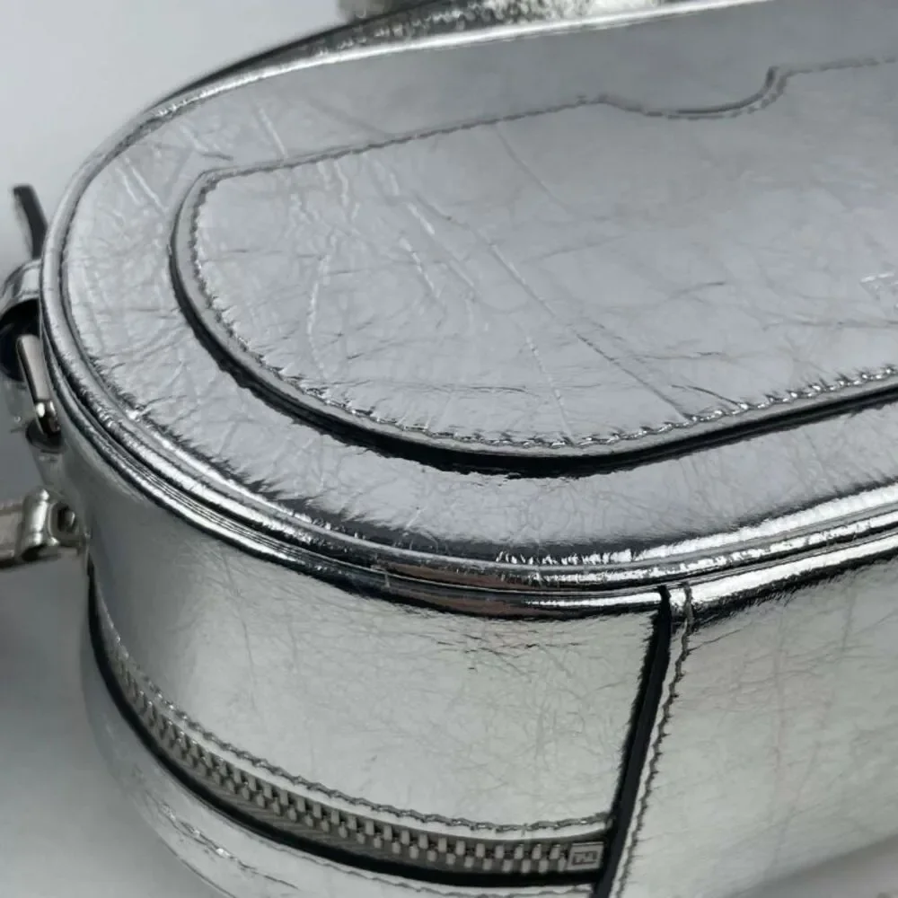 Fendi Women Pre-Loved Bag Very Good Condition - Picture 5 of 9